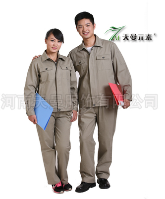 守護(hù)鋼鐵之魂 專(zhuān)業(yè)鋼廠工作服與耐火材料生產(chǎn)的雙重守護(hù)